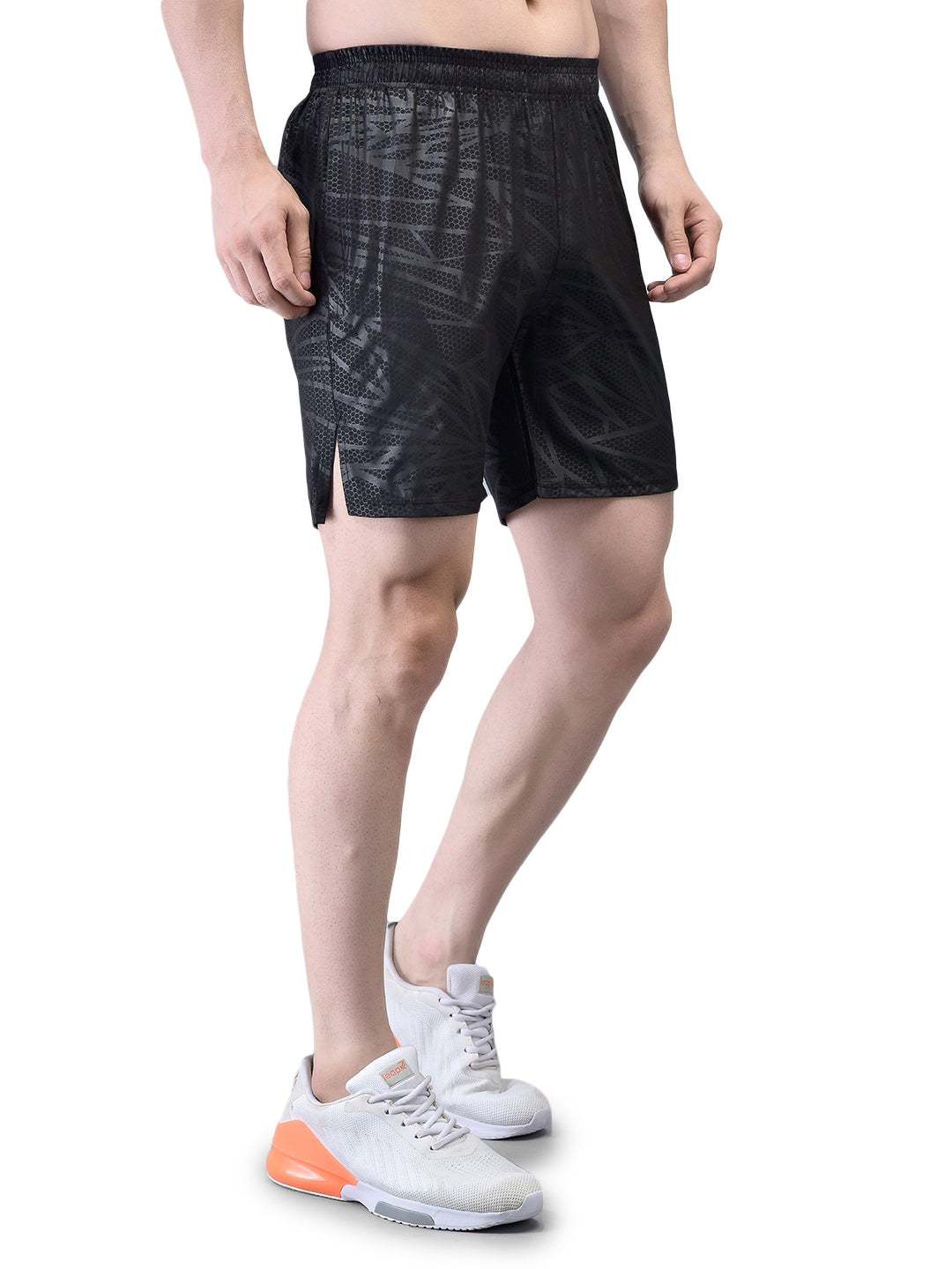 Slit Vector Black Shorts